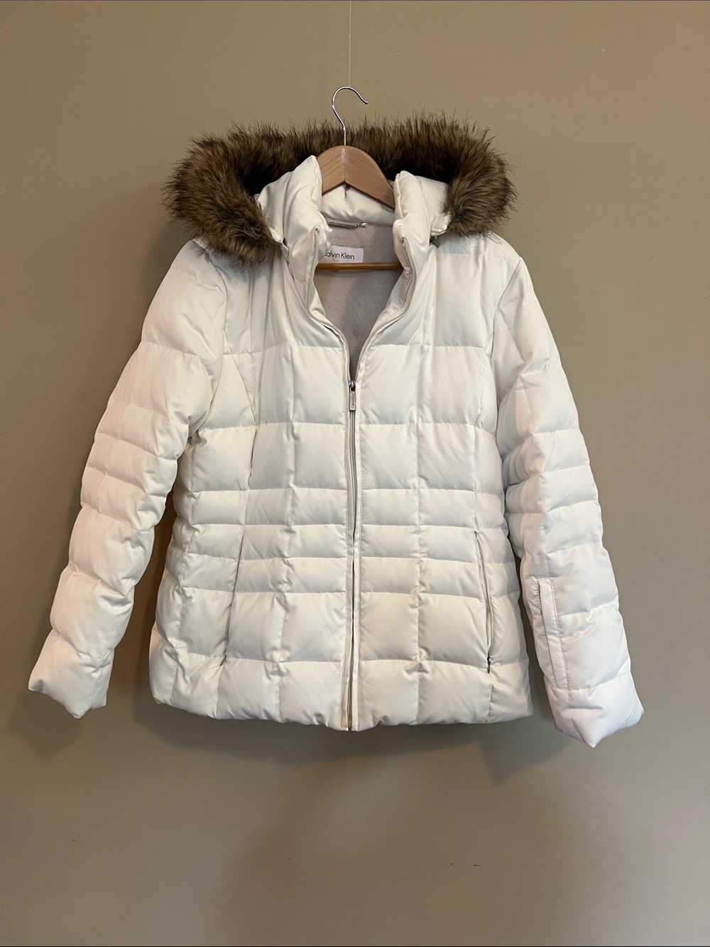 Calvin Klein Cream Quilted Down Jacket with Faux-Fur Trim Removable Hood